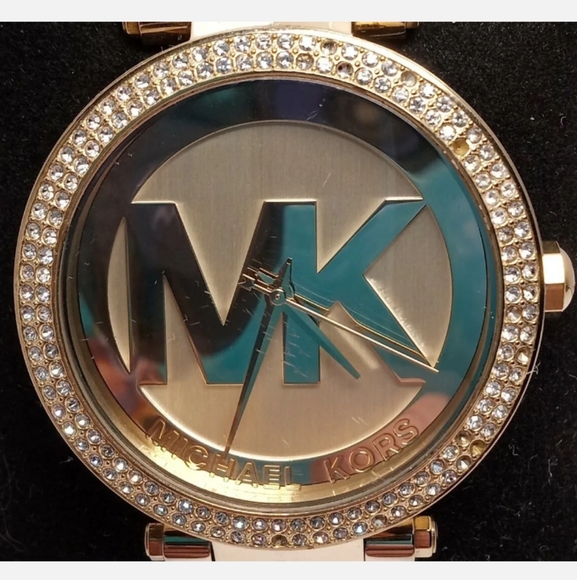 Michael Kors womens MK Signature w Bezel Crystal Quartz Watch. - Picture 2 of 6